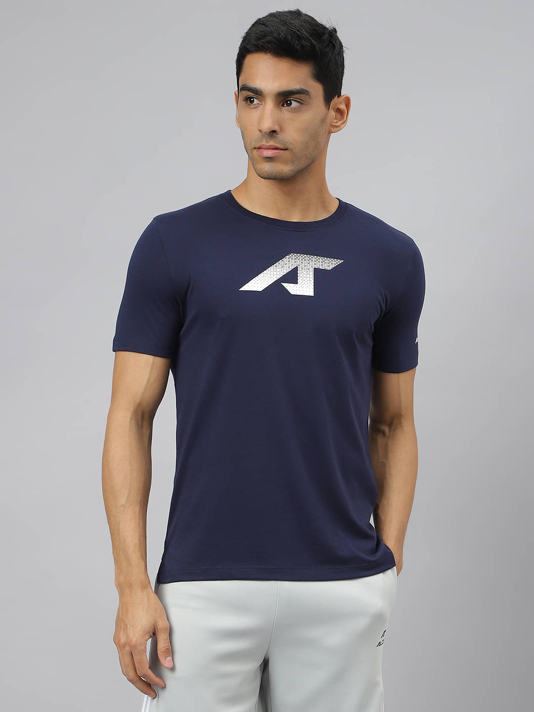 Alcis Navy Blue Cotton Regular Fit Men's Sports T-Shirt ( Pack of 1 ) Alcis Navy Blue Cotton Regular Fit Men's Sports T-Shirt ( Pack of 1 )