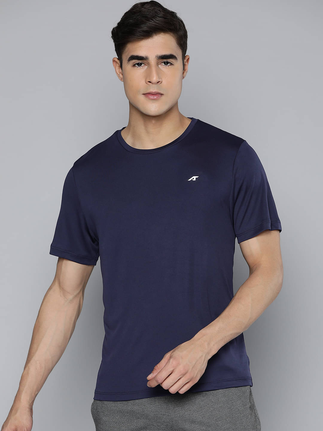     			Alcis Navy Blue Polyester Slim Fit Men's Sports T-Shirt ( Pack of 1 )