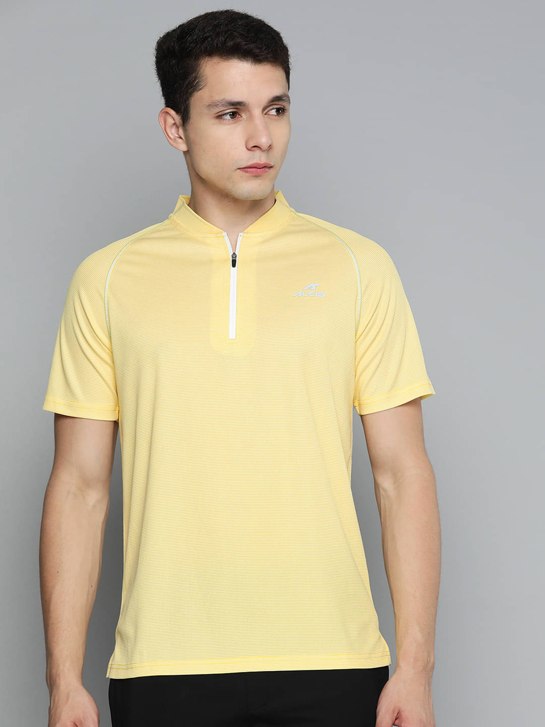 Alcis Yellow Polyester Slim Fit Men's Sports T-Shirt ( Pack of 1 ) Alcis Yellow Polyester Slim Fit Men's Sports T-Shirt ( Pack of 1 )
