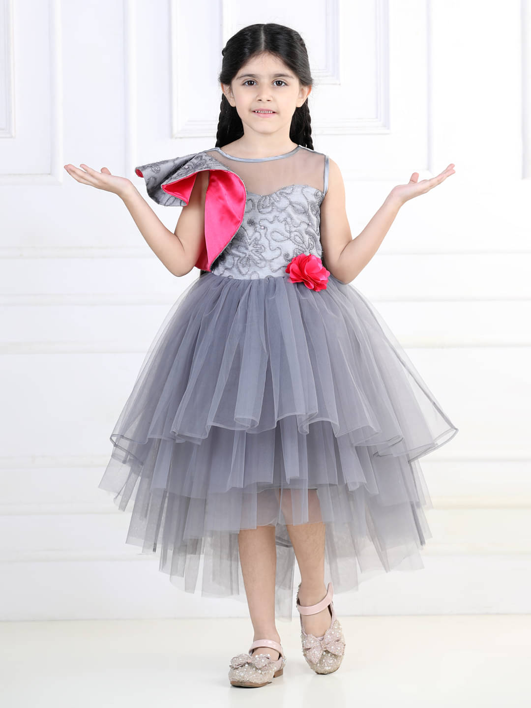 Toy Balloon Kids Net Frock For Girls ( Pack of 1 , Grey )     			Toy Balloon Kids Net Frock For Girls ( Pack of 1 , Grey )