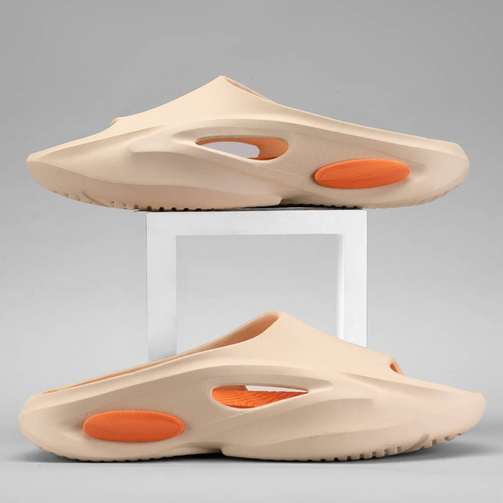 ATOM - Beige Men's Clogs ATOM - Beige Men's Clogs