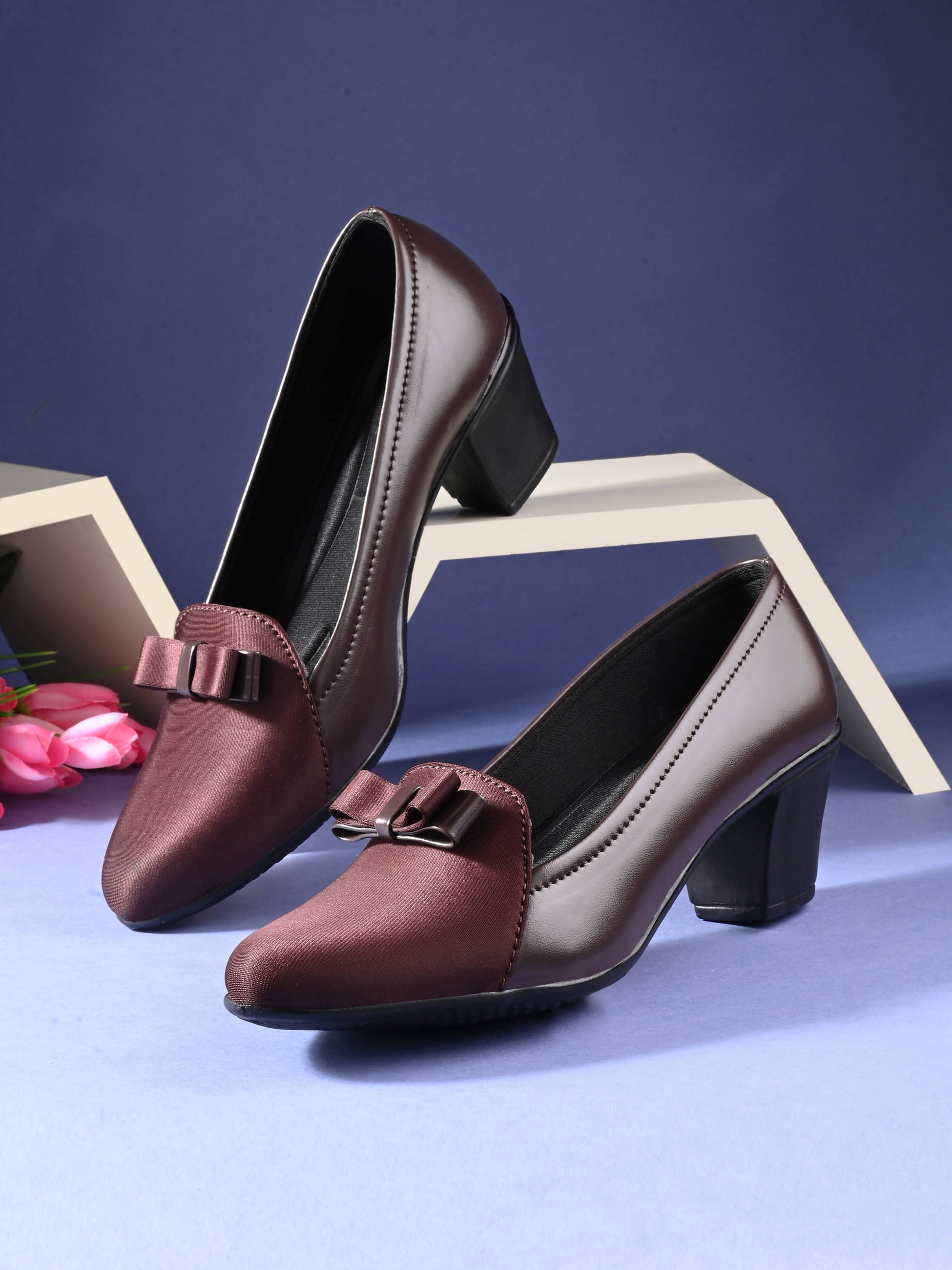     			Footloose Brown Women's Casual Ballerinas