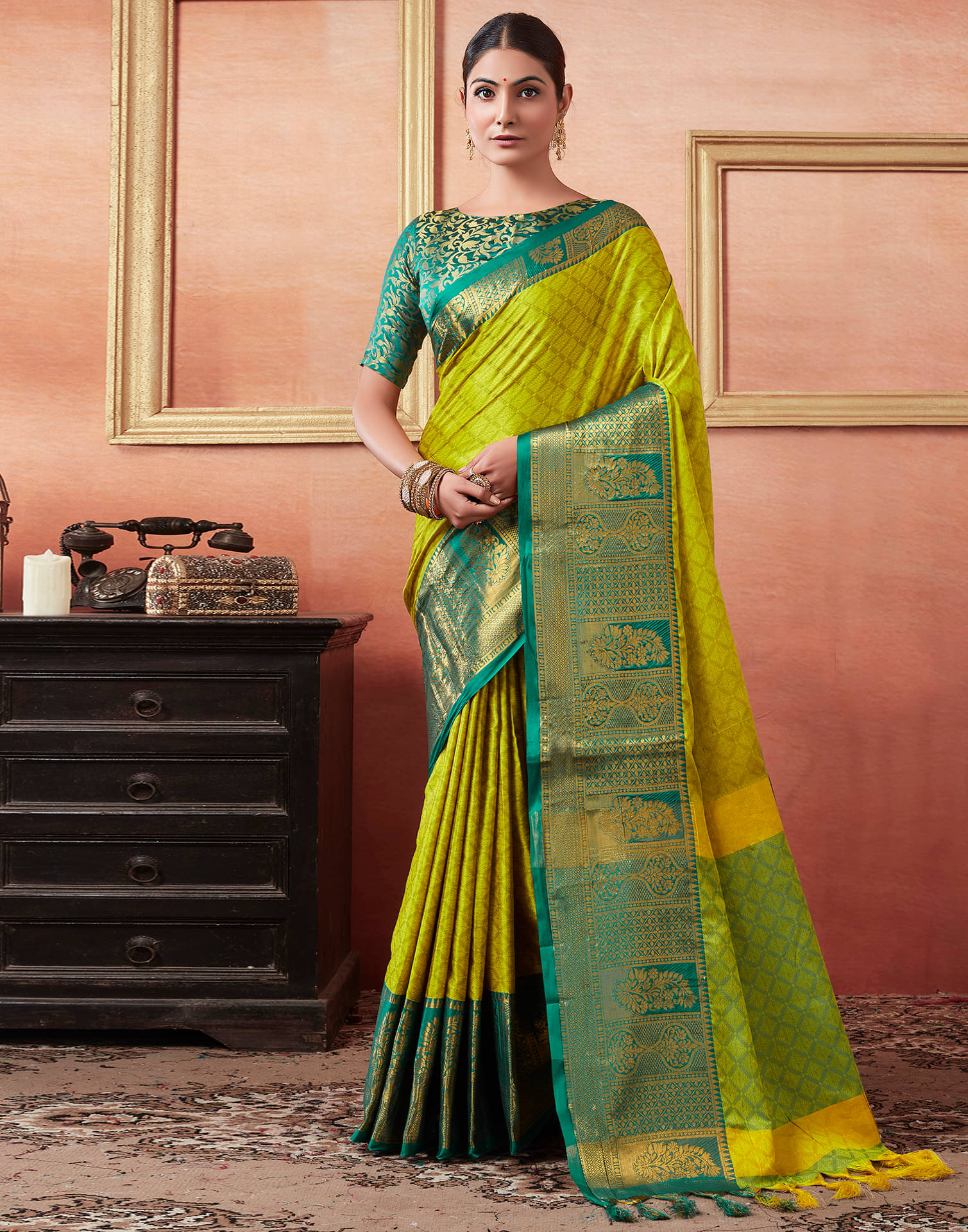 Samah Cotton Silk Self Design Saree With Unstitched Blouse Piece ( Lime Green ) Samah Cotton Silk Self Design Saree With Unstitched Blouse Piece ( Lime Green )
