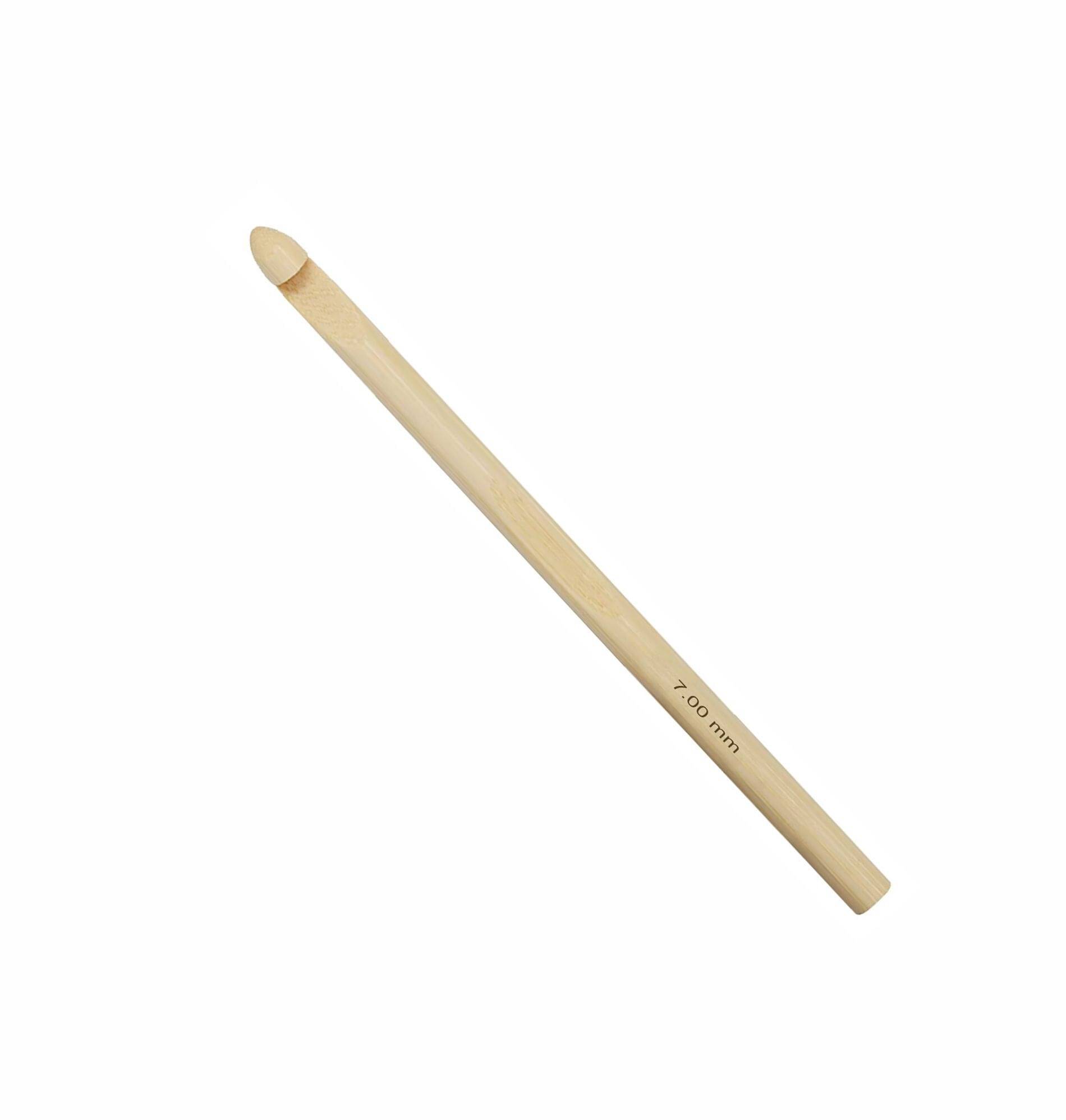     			Jyoti Crochet Hook Bamboo for Wool Work, Hand Knitted Sewing DIY Craft Weaving Needle, Ideal for Sweaters, Purses, Scarves, Sling Bag, Hats, and Booties, 15887 (6"/15cm of Size 2 / 7mm) - 5 Pieces