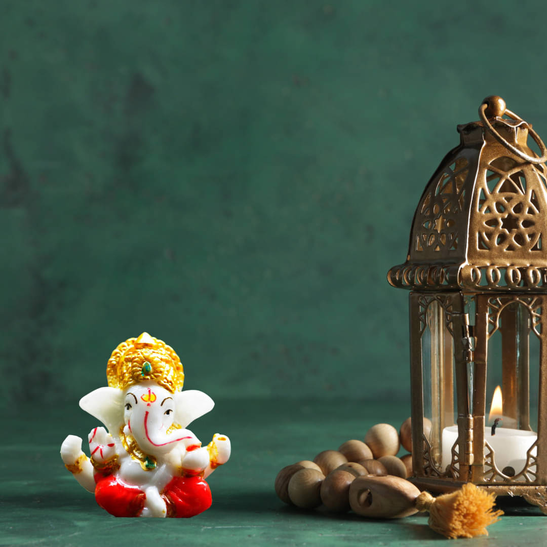     			Miss Peach God Figurines 5 cm - Pack of 1