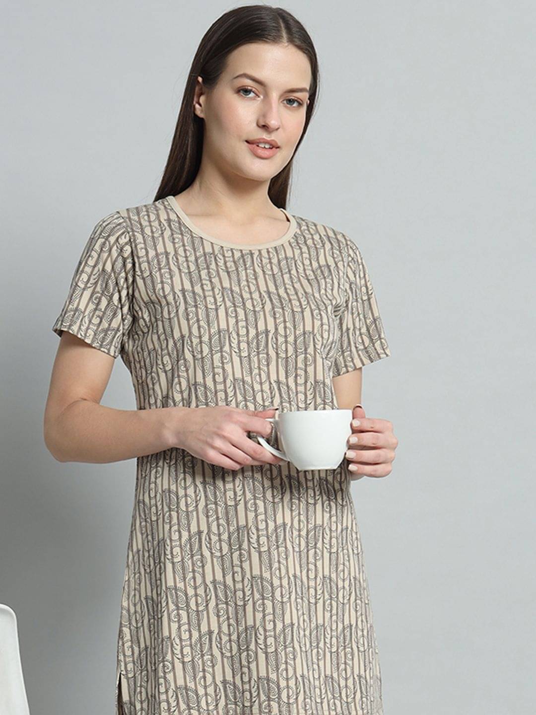     			OGEN Women Cotton Blend Striped Regular Fit Round Neck T-Shirt ( Beige )