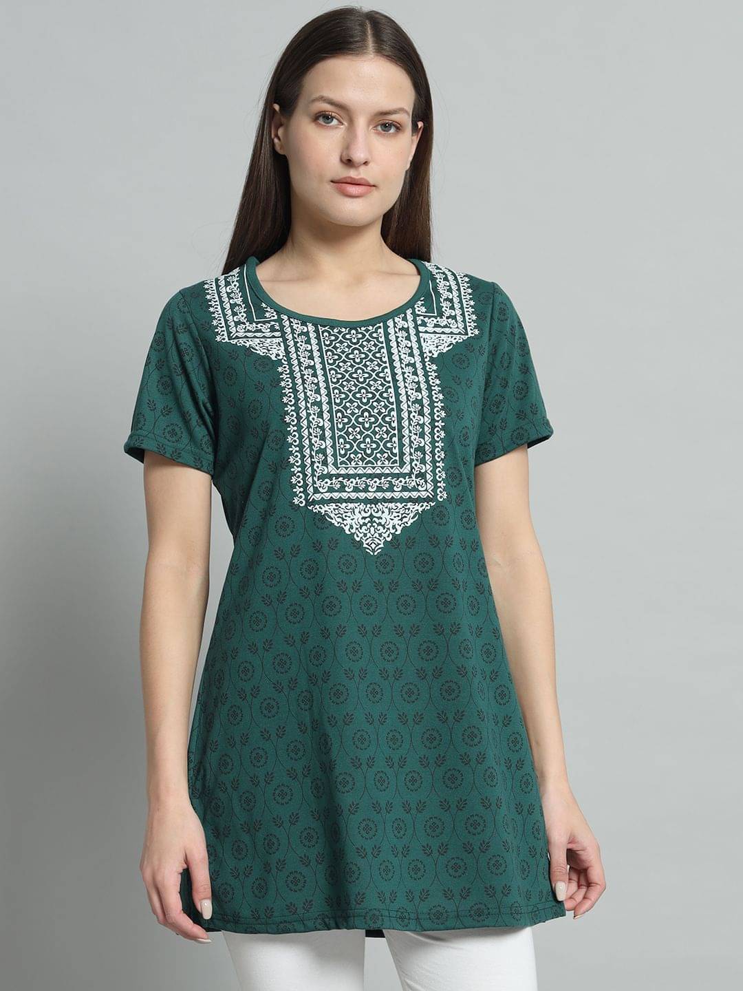 Cotton Blend Short Kurti For Women (Pack of 1) Cotton Blend Short Kurti For Women (Pack of 1)