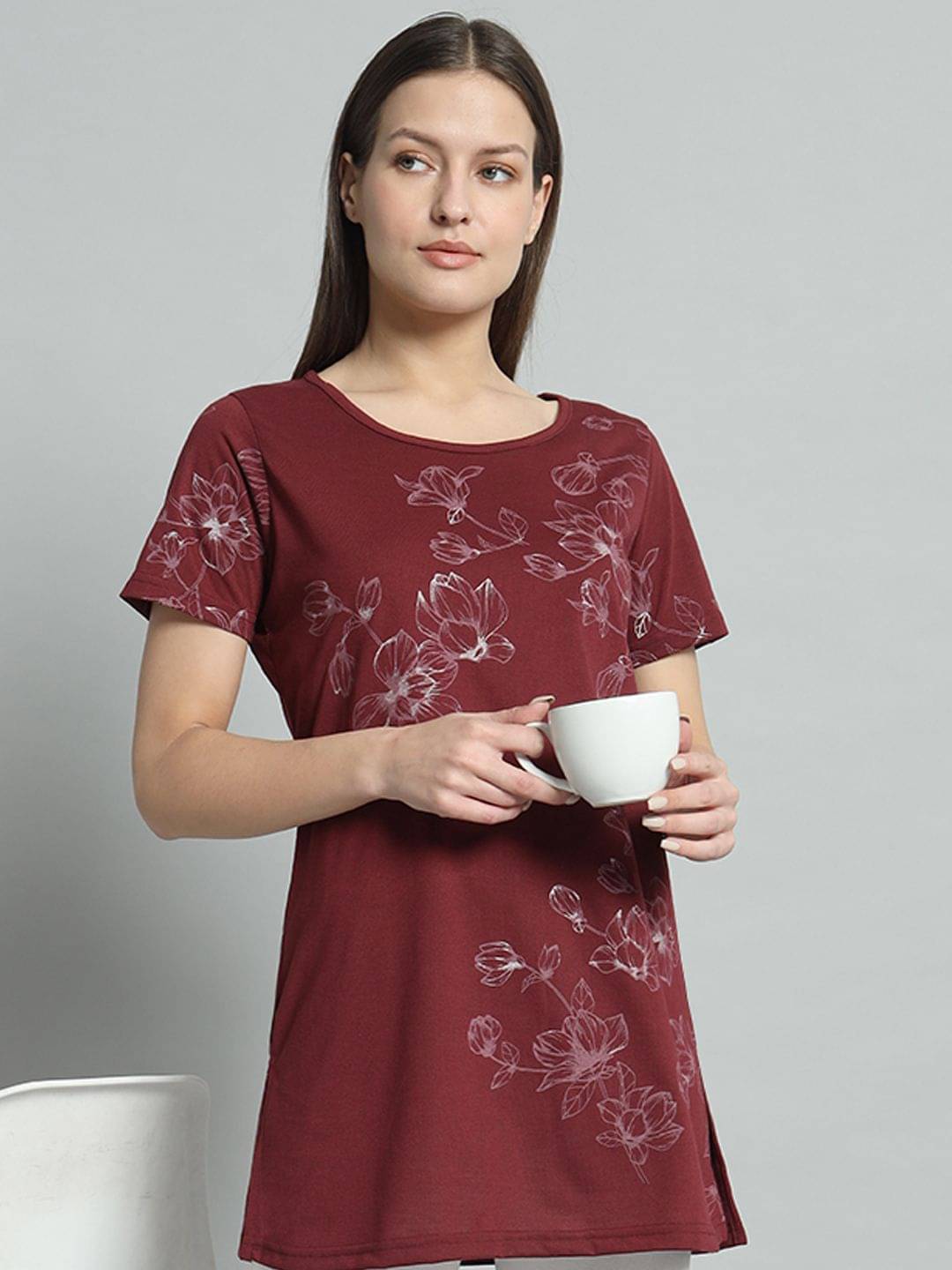     			OGEN Women Cotton Blend Printed Regular Fit Round Neck T-Shirt ( Maroon )