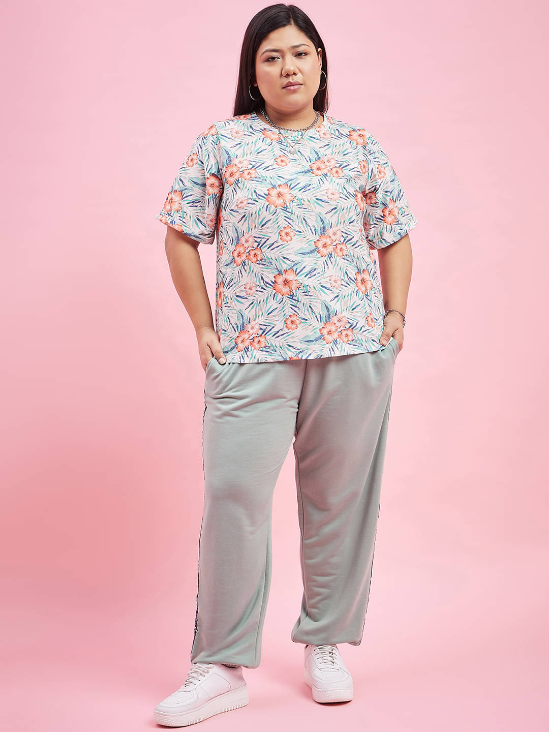     			AUSTIVO Women Printed Top With Joggers Co-Ord Set ( Multicolor )