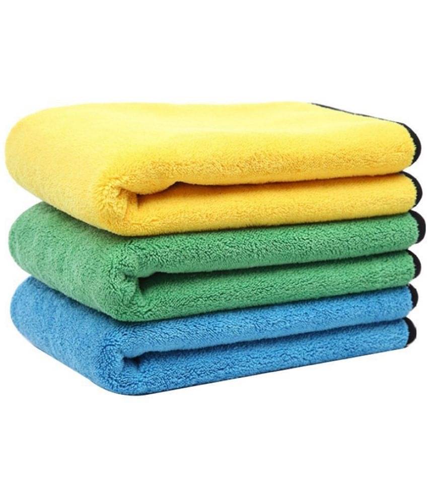     			Auto Hub Multicolor 800 GSM Drying Towel For Automobile ( Pack of 3 )