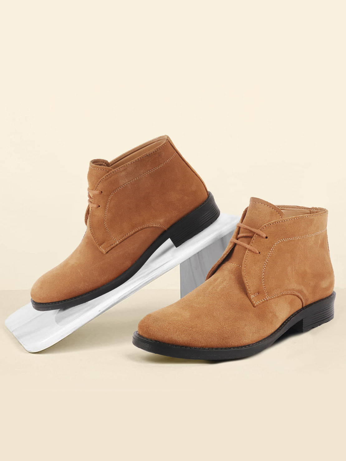     			Fausto Tan Men's Chukka Boots