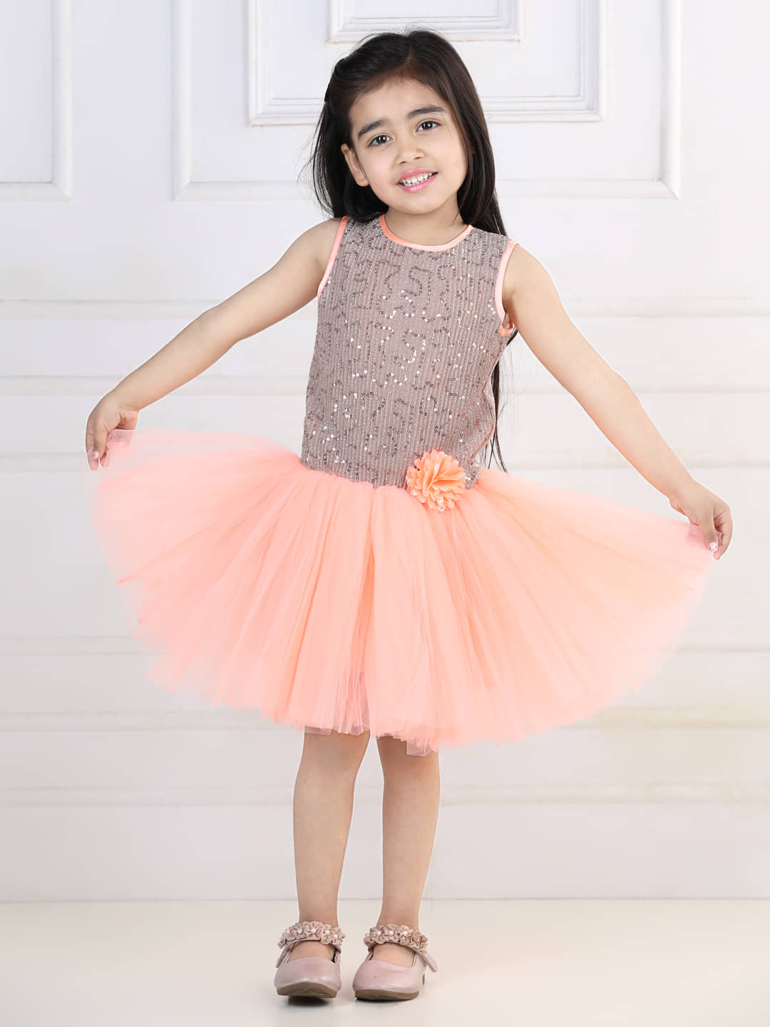 Toy Balloon Kids Net Frock For Girls ( Pack of 1 , PeachPuff )