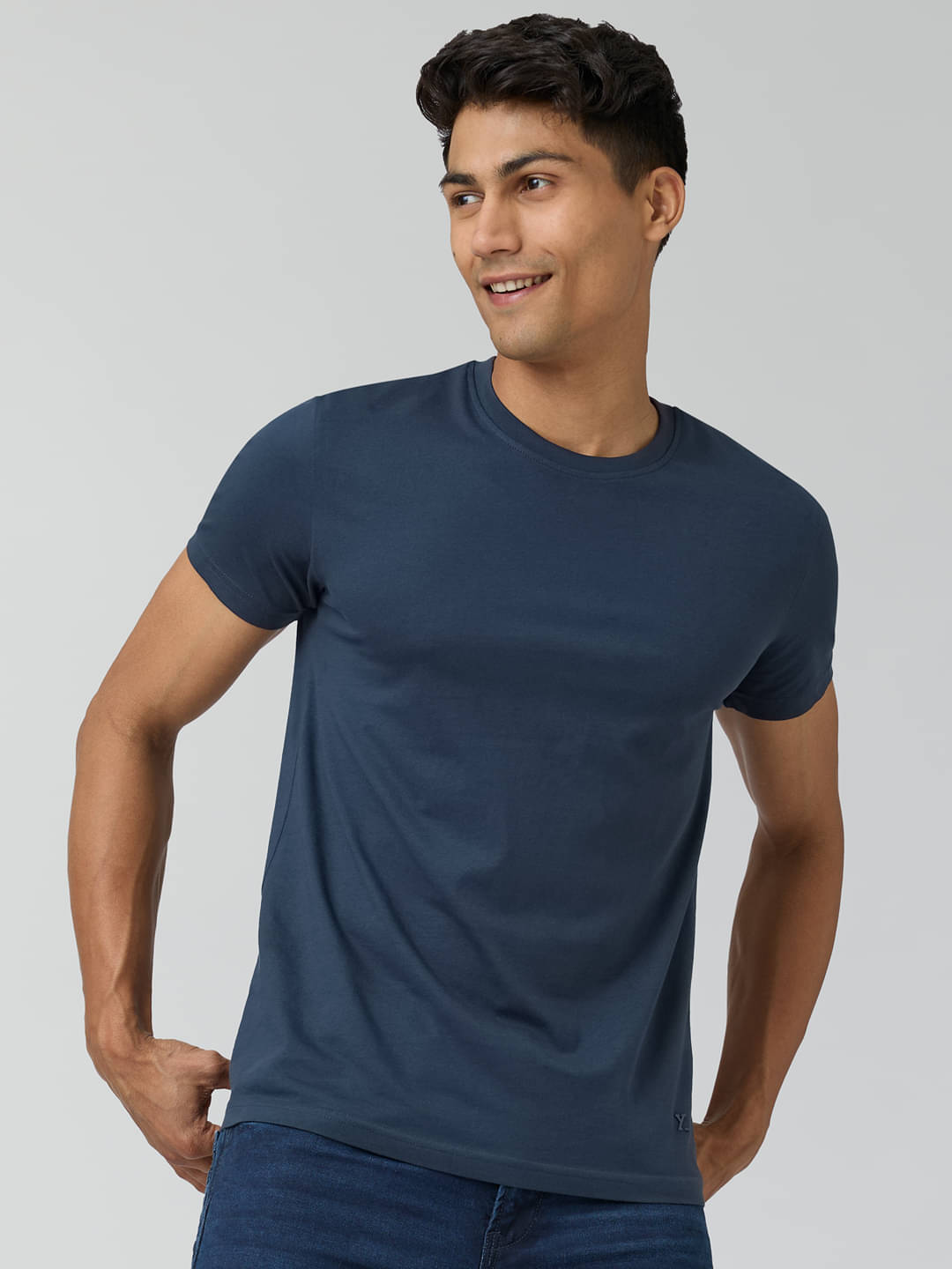 XYXX Pack of 1 Cotton Regular Fit Men's T-Shirt ( Blue ) XYXX Pack of 1 Cotton Regular Fit Men's T-Shirt ( Blue )