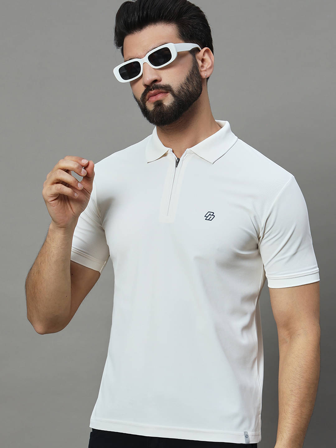     			renuovo Pack of 1 Polyester Regular Fit Solid Half Sleeves Men's Polo T Shirt ( Off White )