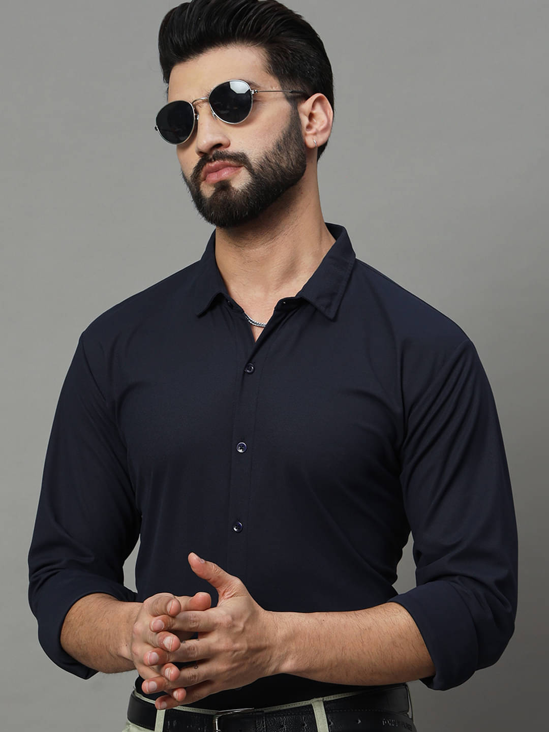     			renuovo Polyester Regular Fit Solids Full Sleeves Men's Casual Shirt - Navy ( Pack of 1 )