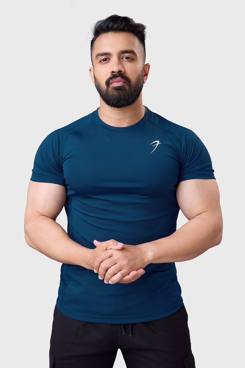Fuaark Teal Polyester Slim Fit Men's Sports T-Shirt ( Pack of 1 ) Fuaark Teal Polyester Slim Fit Men's Sports T-Shirt ( Pack of 1 )