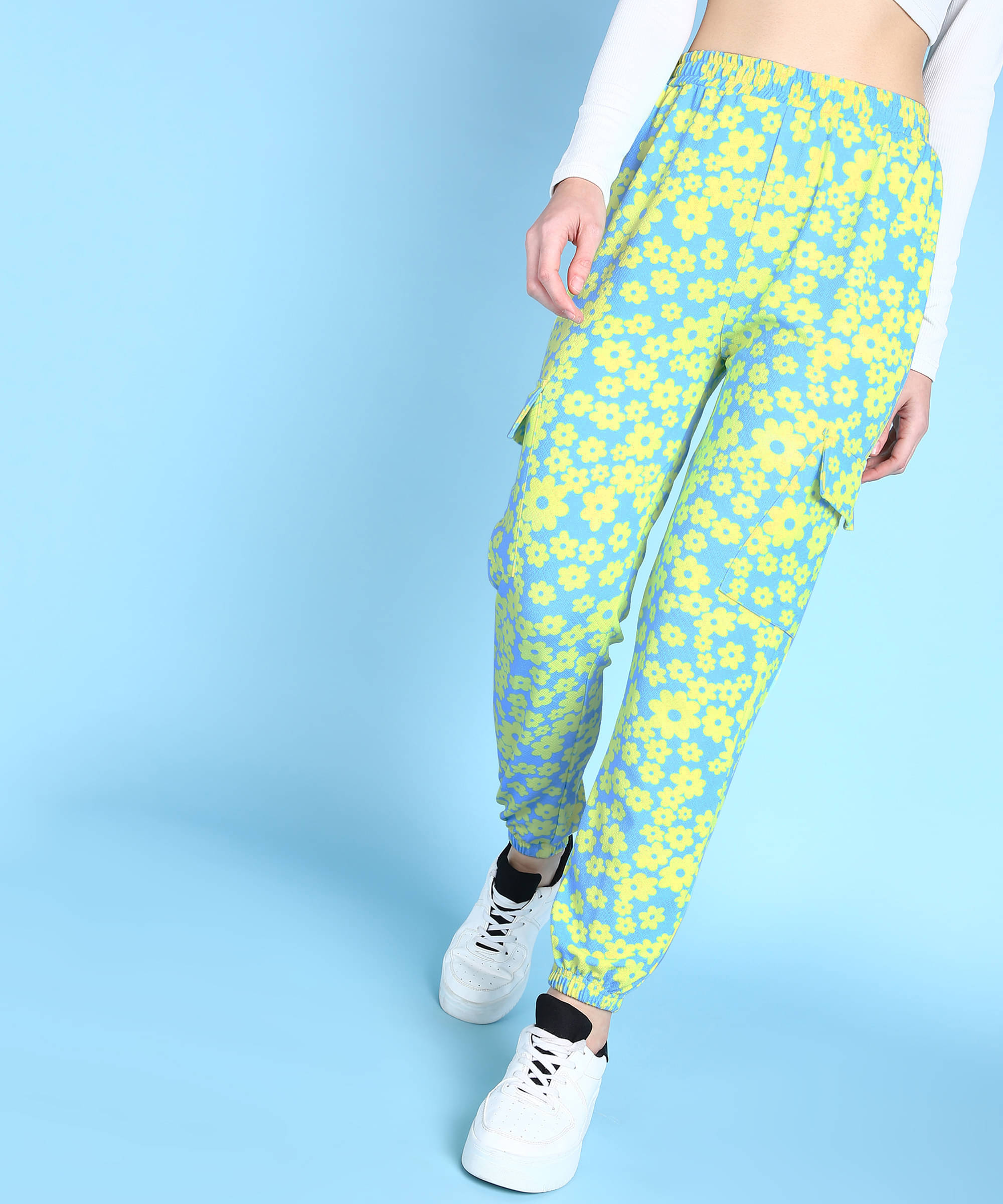     			POPWINGS Multi Color Polyester Loose Women's Joggers ( Pack of 1 )