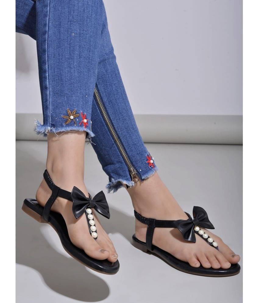 Shoetopia Black Women's Flats     			Shoetopia Black Women's Flats