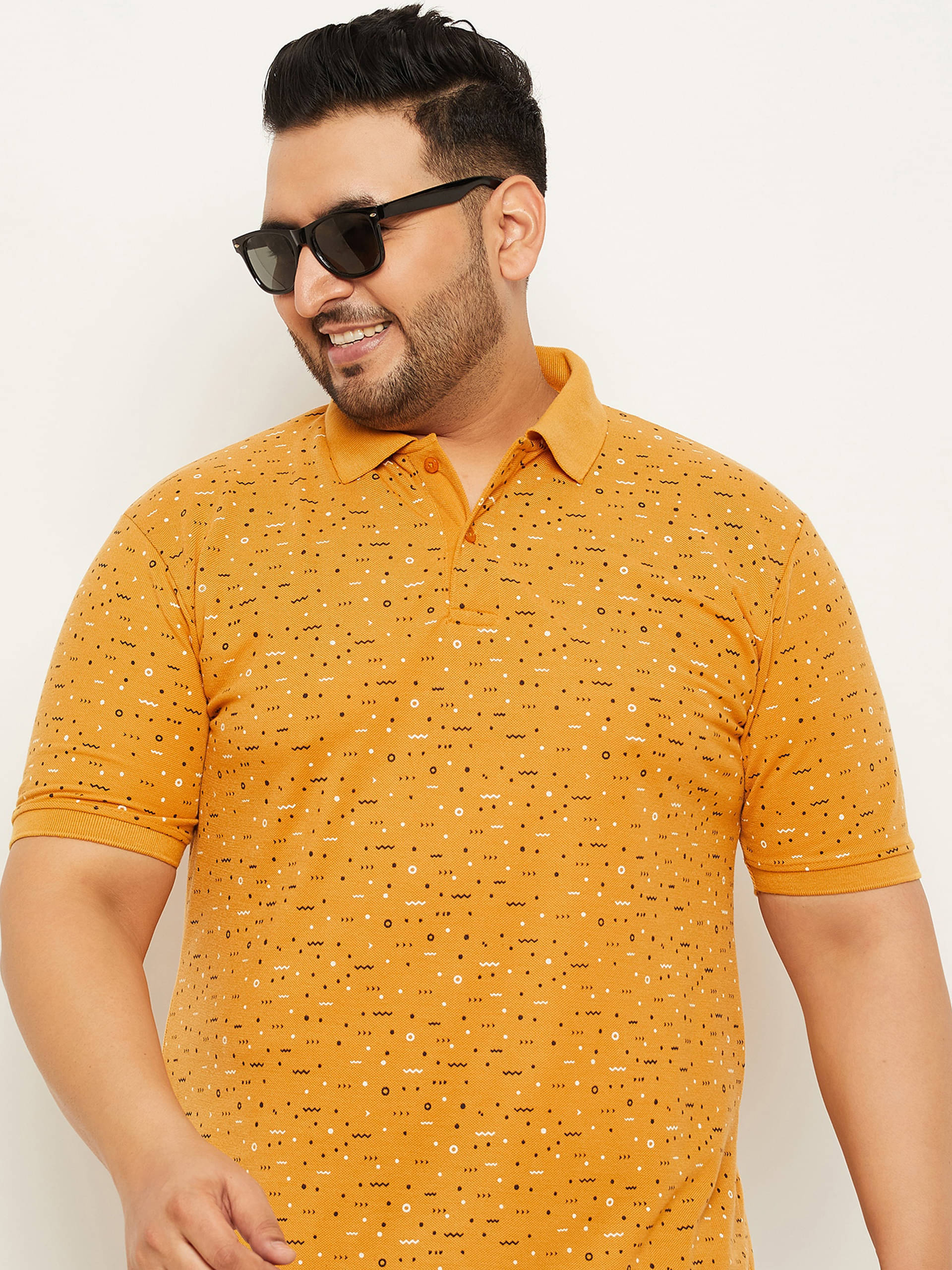 Nyker Pack of 1 Cotton Blend Regular Fit Printed Half Sleeves Men's Polo T Shirt ( Yellow ) Nyker Pack of 1 Cotton Blend Regular Fit Printed Half Sleeves Men's Polo T Shirt ( Yellow )
