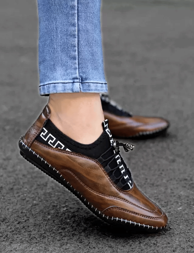     			Akiko Brown Men's Espadrille