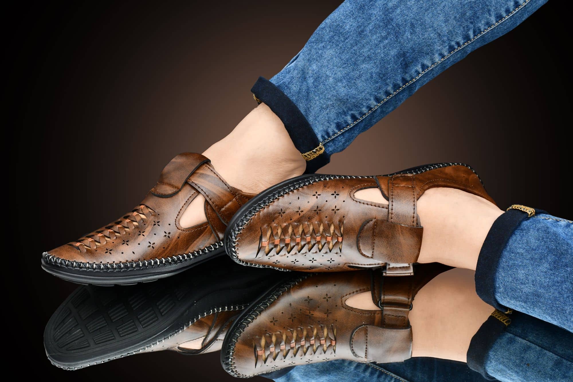 Akiko - Coffee Men's Sandals