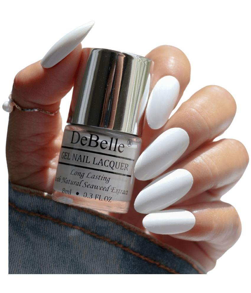 DeBelle Vanilla Croissant  Crme Nail Polish 8 ( Pack of 1 )