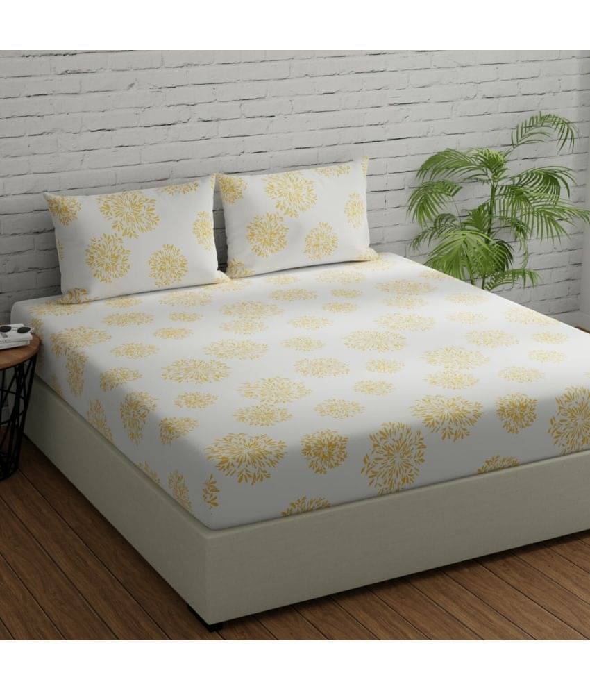 HIDECOR Microfiber 1 Double King Bedsheet with 2 Pillow Covers ( White ) HIDECOR Microfiber 1 Double King Bedsheet with 2 Pillow Covers ( White )
