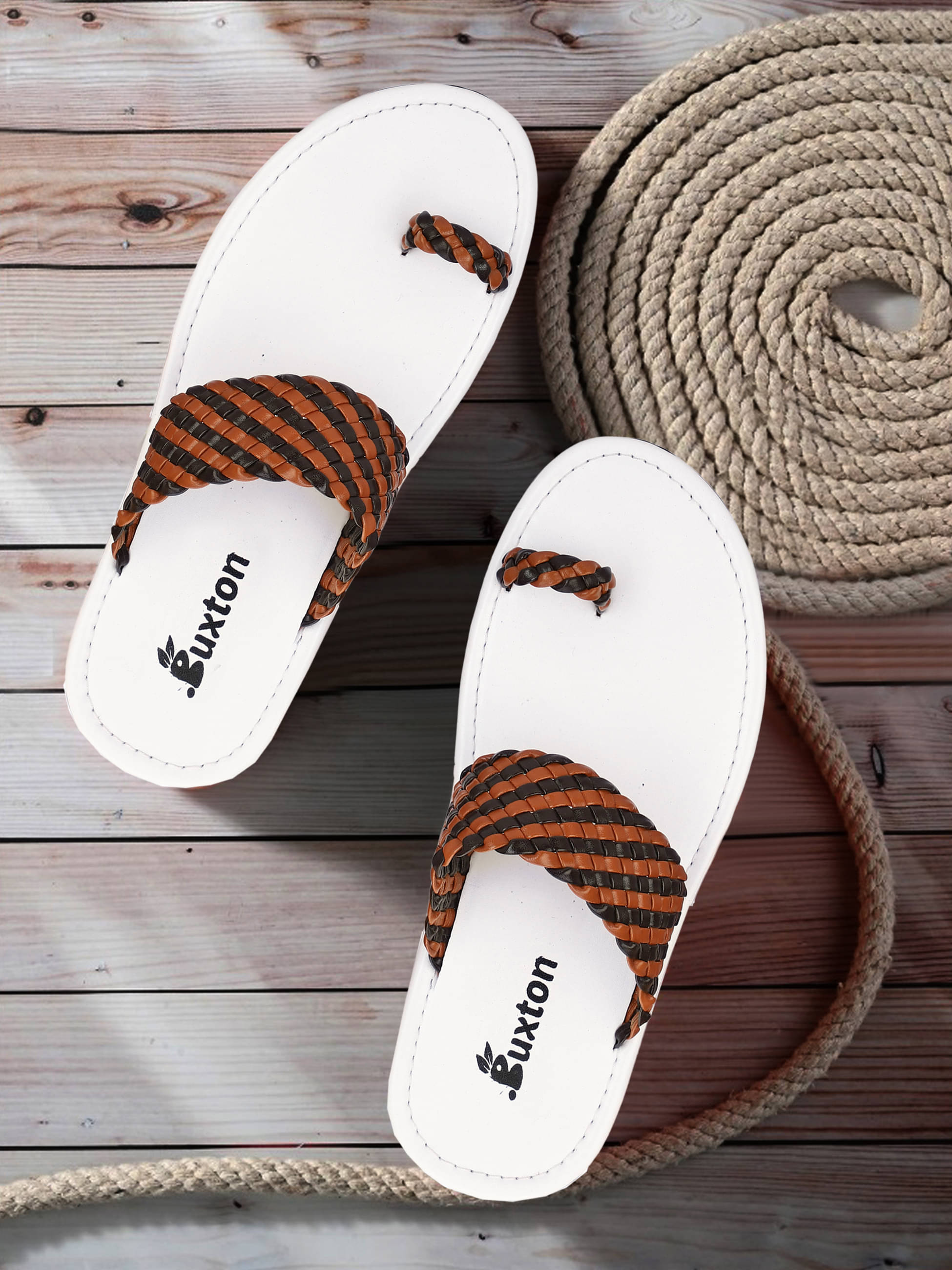     			Buxton White Men's Leather Slipper