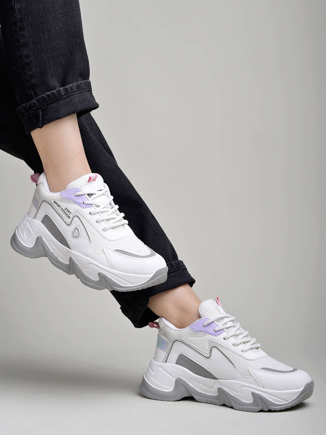     			Shoetopia White Women's Sneakers