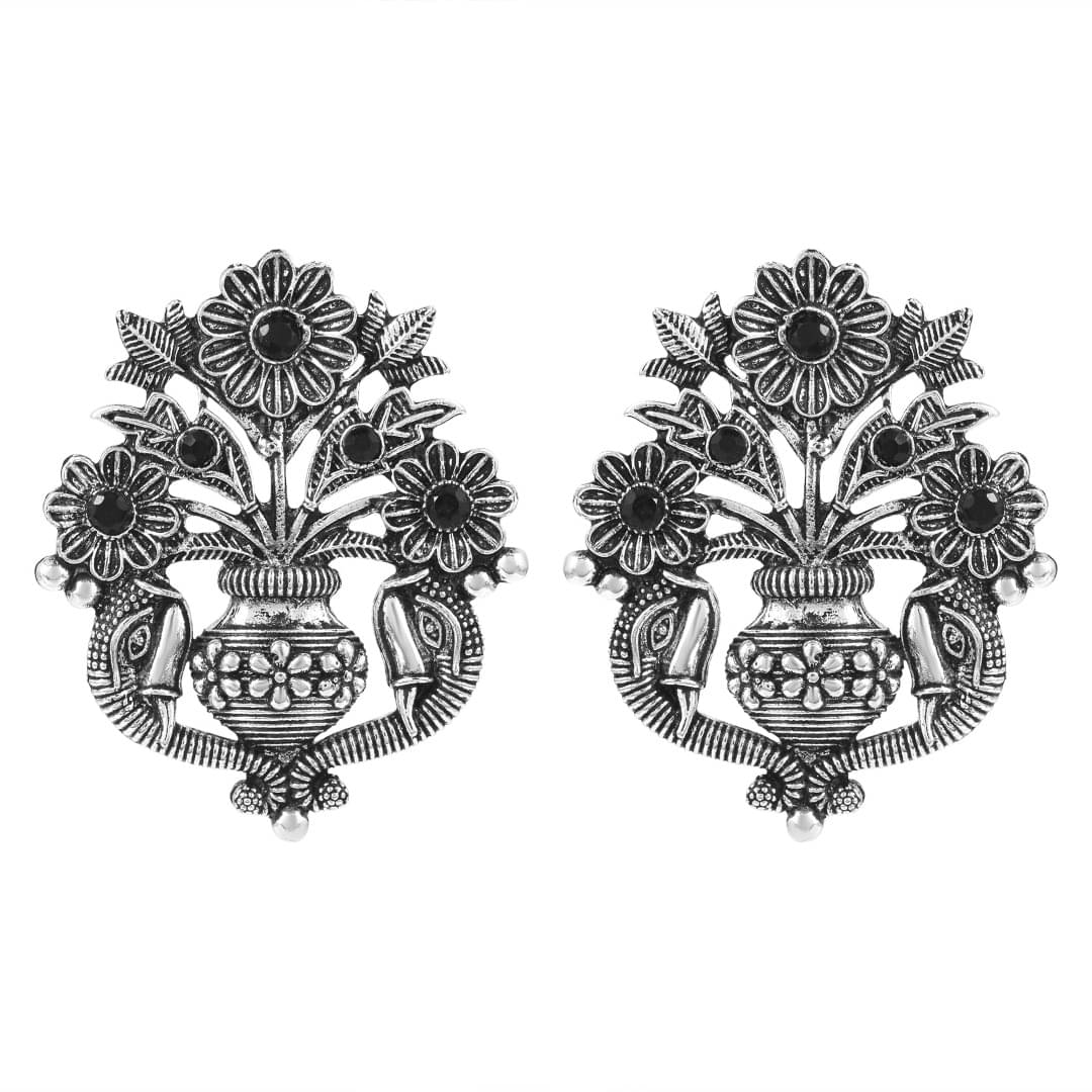     			ADMIER Black Stud Earrings ( Pack of 1 )
