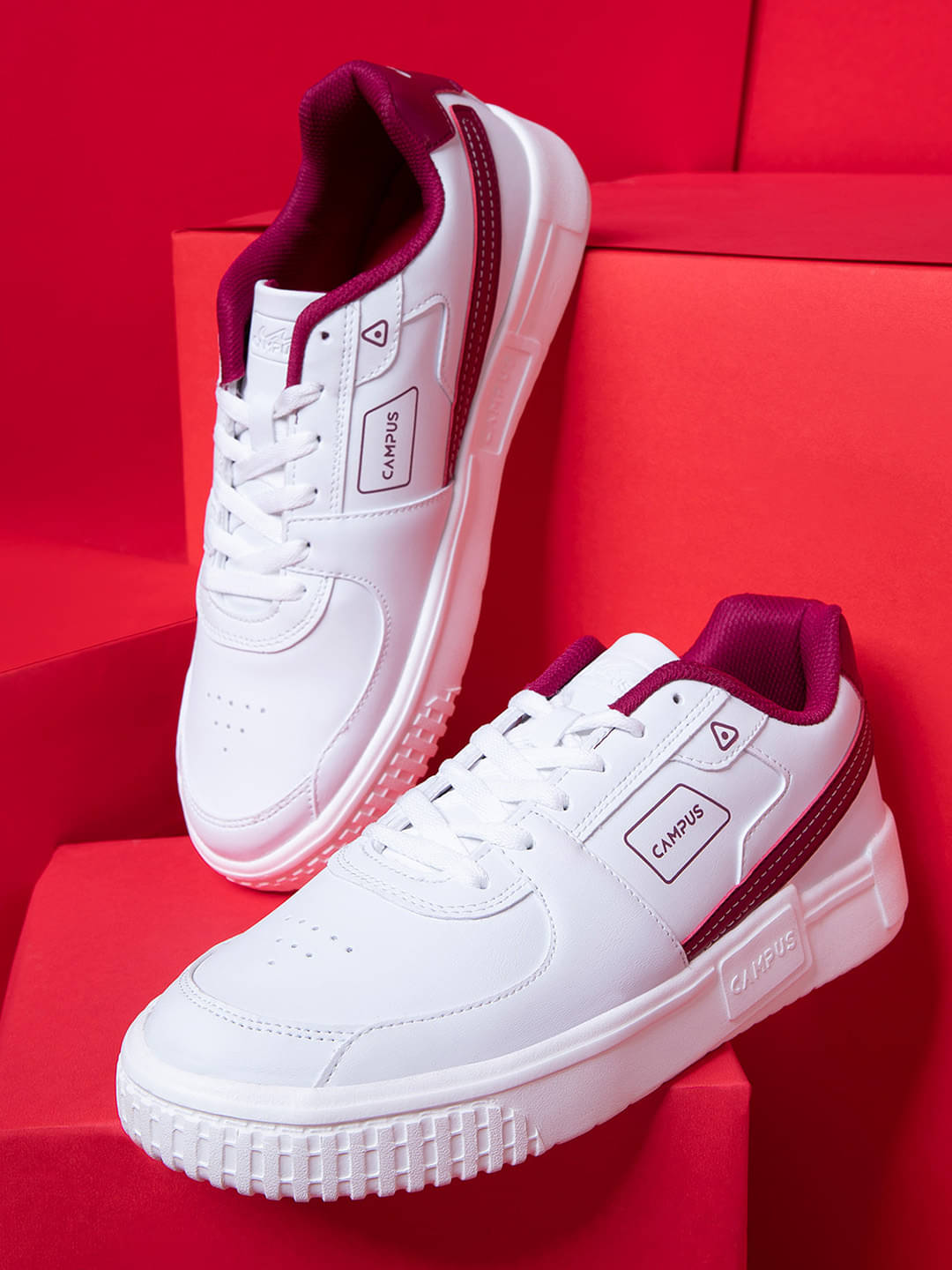     			Campus OG-10 White Men's Sneakers