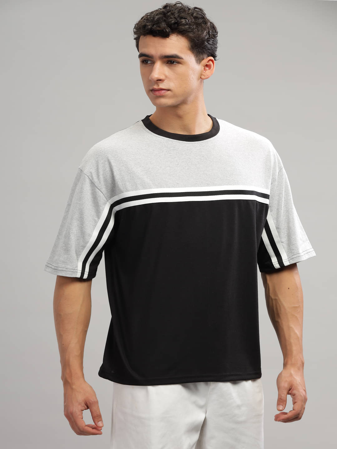 Gritstones Pack of 1 Cotton Blend Oversized Fit Men's T-Shirt ( Grey Melange ) Gritstones Pack of 1 Cotton Blend Oversized Fit Men's T-Shirt ( Grey Melange )