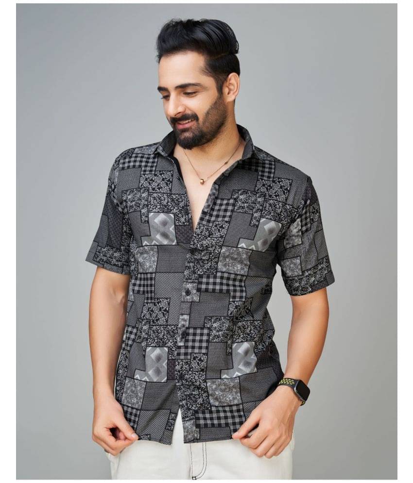     			Somore Cotton Blend Regular Fit Printed Half Sleeves Men's Casual Shirt - Black ( Pack of 1 )