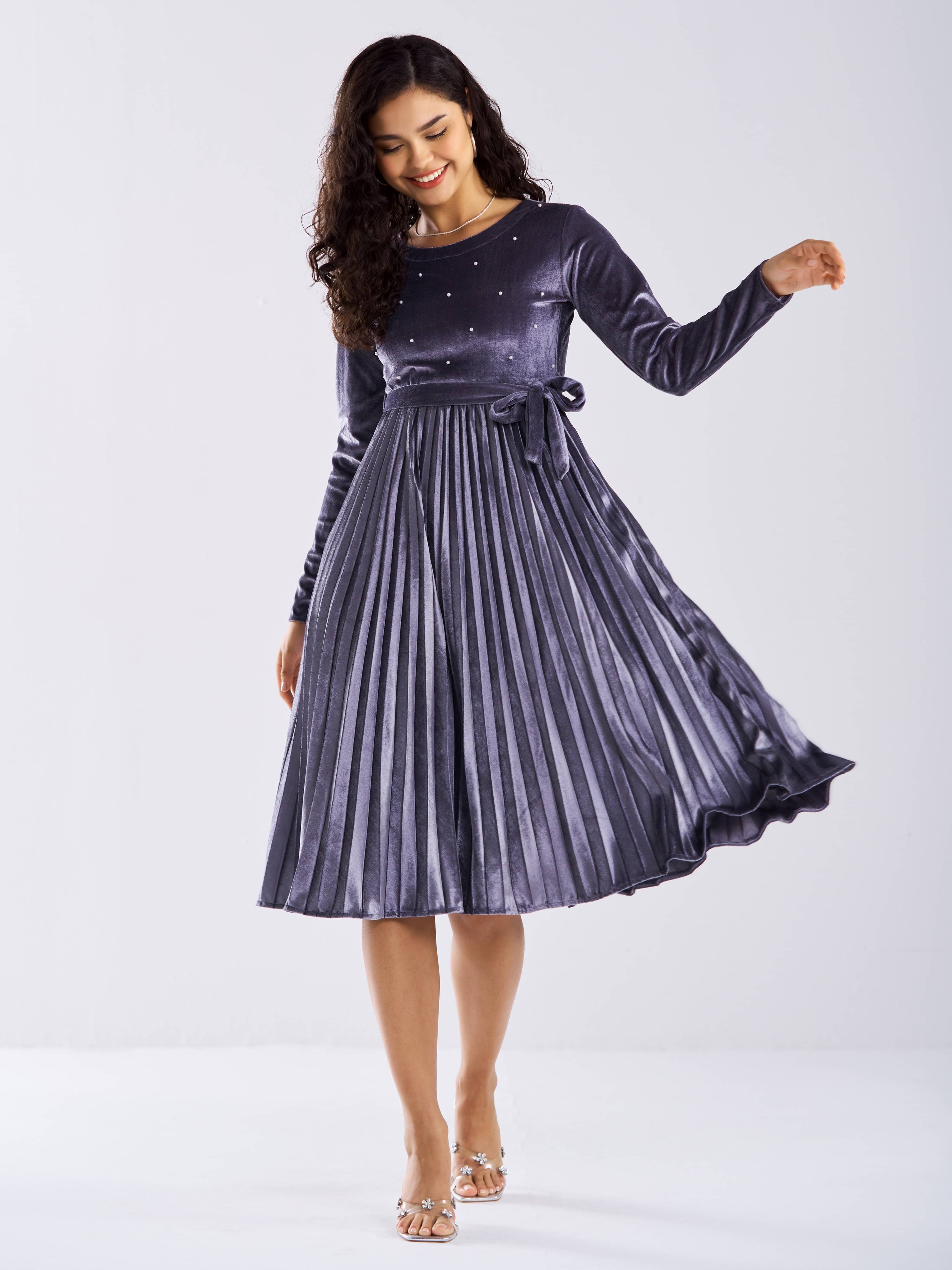 aask Women Velvet Solid Fit & Flare Dress ( Grey ) aask Women Velvet Solid Fit & Flare Dress ( Grey )