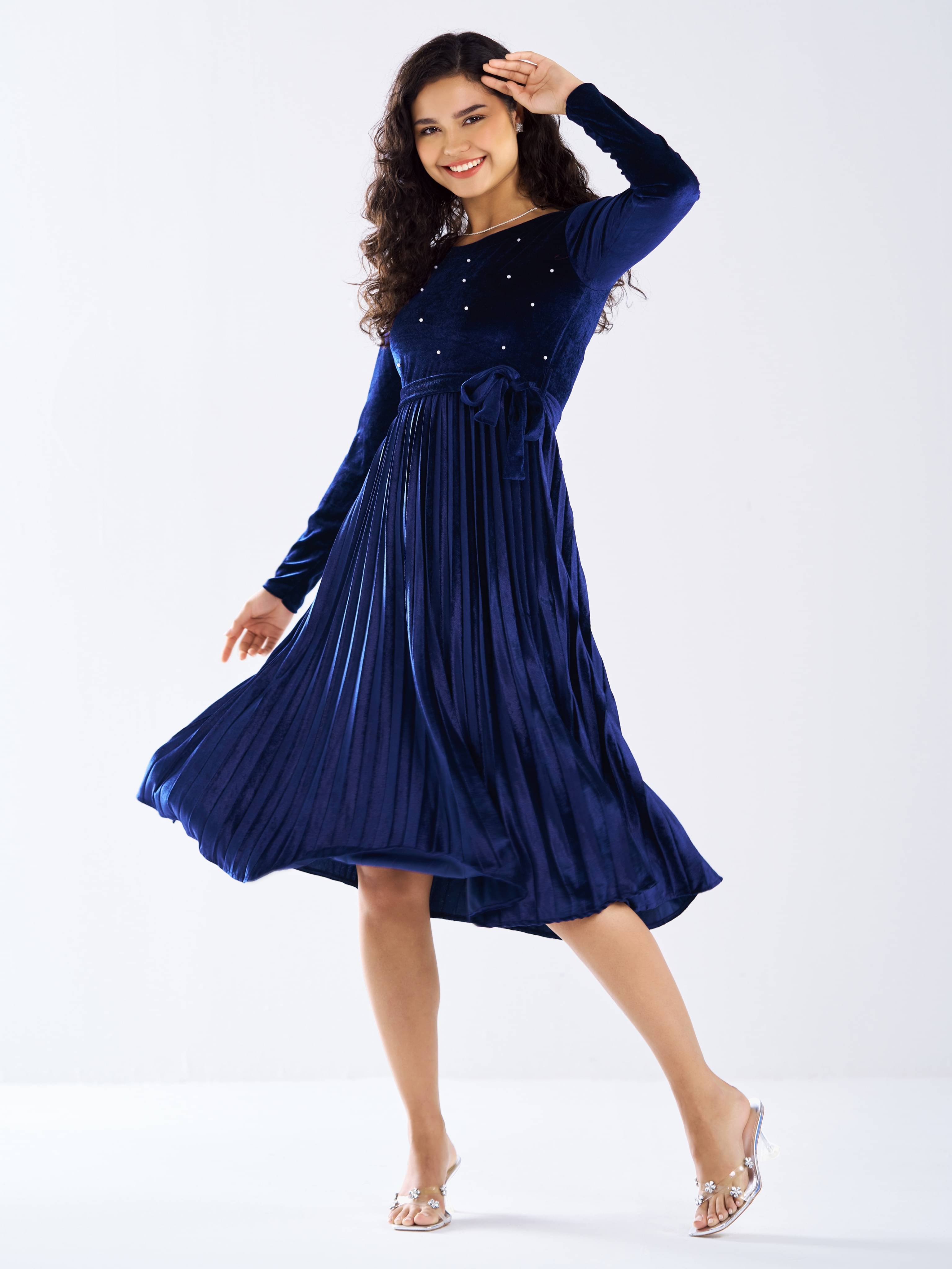 aask Women Velvet Solid Fit & Flare Dress ( Blue ) aask Women Velvet Solid Fit & Flare Dress ( Blue )