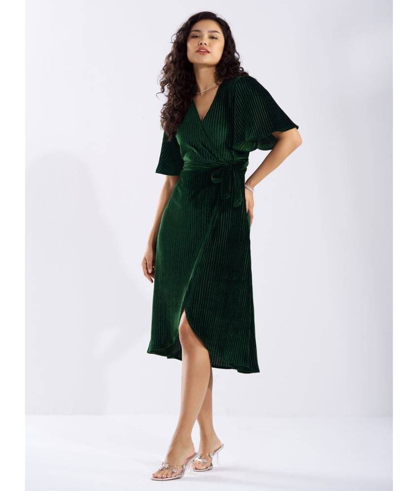 aask Women Velvet Solid Fit & Flare Dress ( Green ) aask Women Velvet Solid Fit & Flare Dress ( Green )