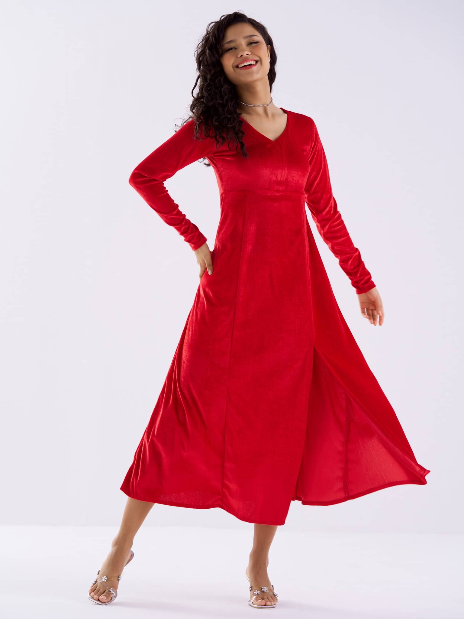     			aask Women Velvet Solid Fit & Flare Dress ( Red )