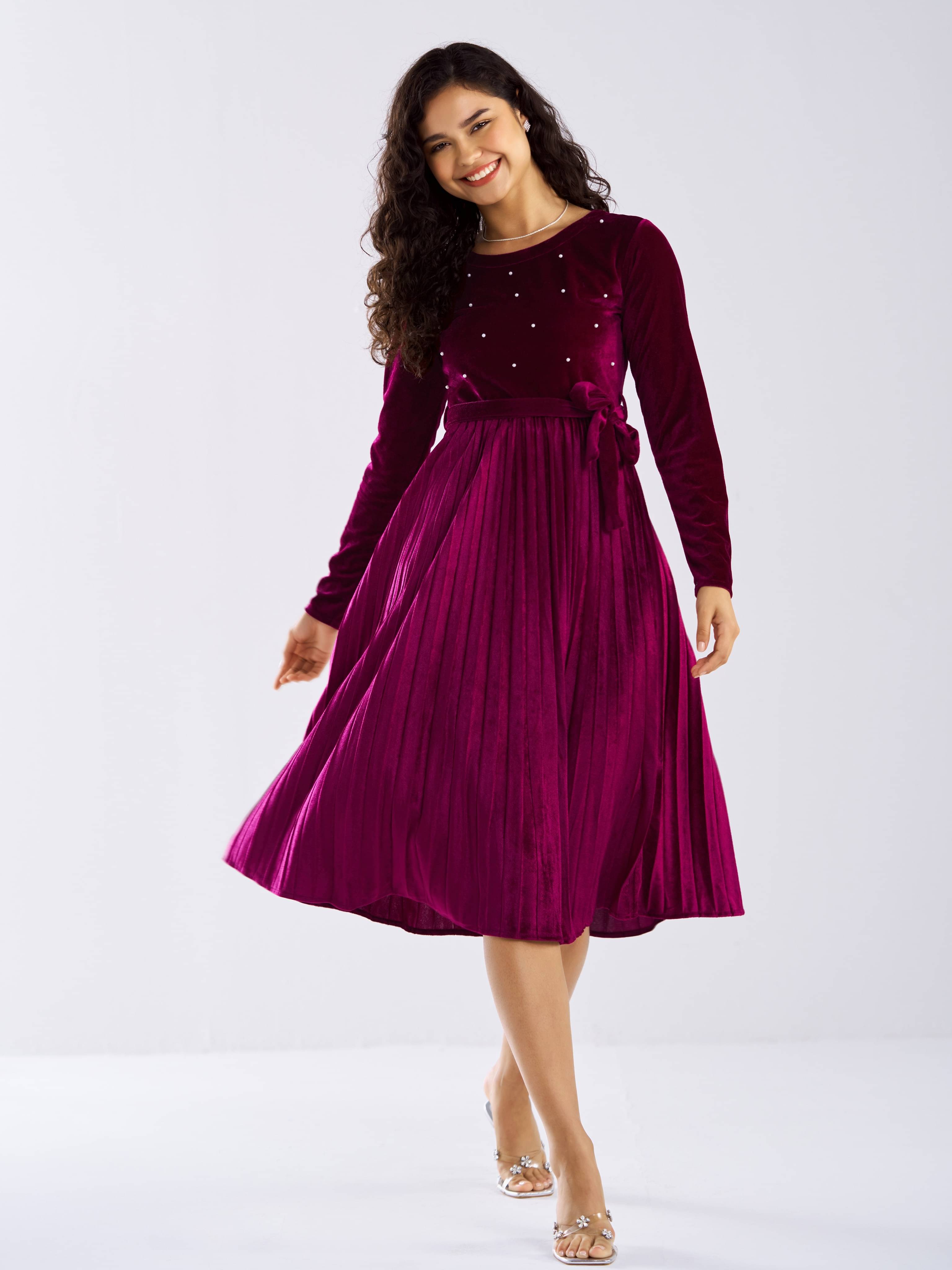     			aask Women Velvet Solid Fit & Flare Dress ( Wine )