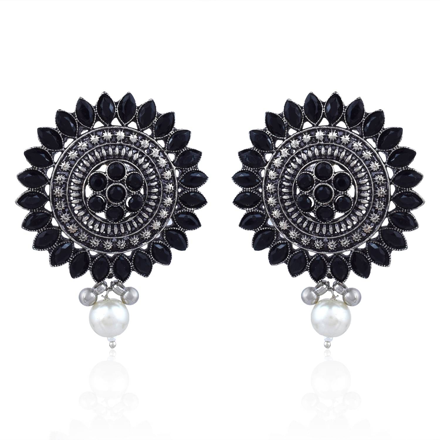     			ADMIER Black Stud Earrings ( Pack of 1 )