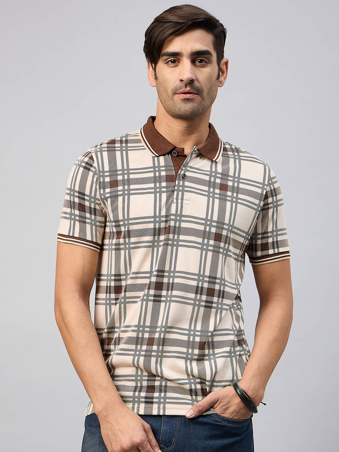 AUSTIN WOOD Pack of 1 Cotton Blend Regular Fit Checks Half Sleeves Men's Polo T Shirt ( Peach ) AUSTIN WOOD Pack of 1 Cotton Blend Regular Fit Checks Half Sleeves Men's Polo T Shirt ( Peach )