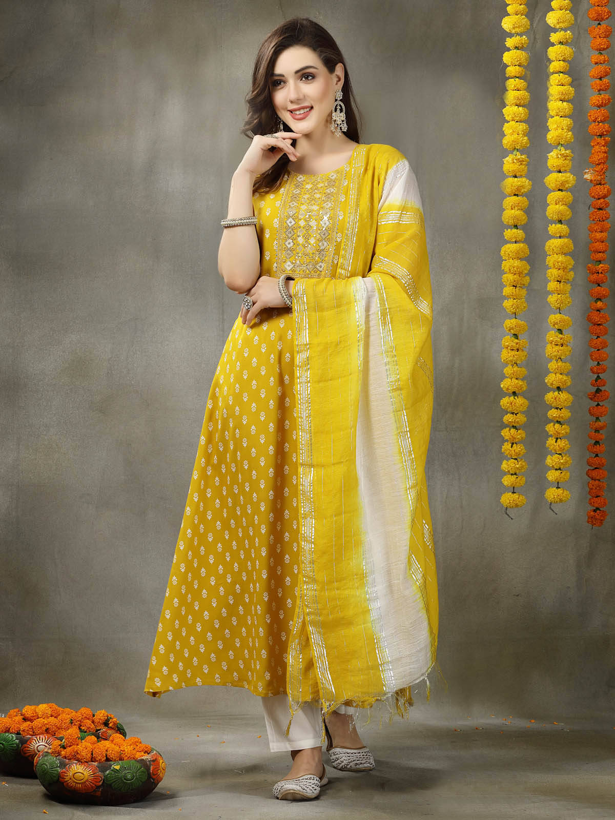    			Stylum Rayon Printed A-Line Women's Kurti with Dupatta - Yellow ( Pack of 1 )