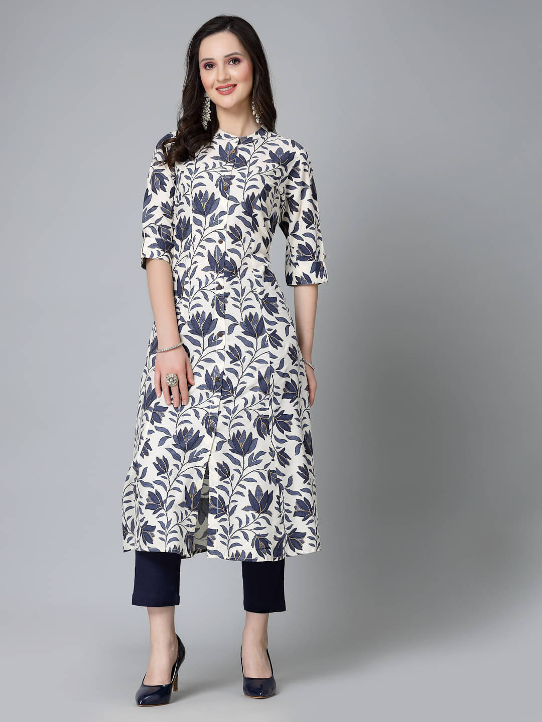     			Stylum Rayon Printed Front Slit Women's Kurti - Blue ( Pack of 1 )
