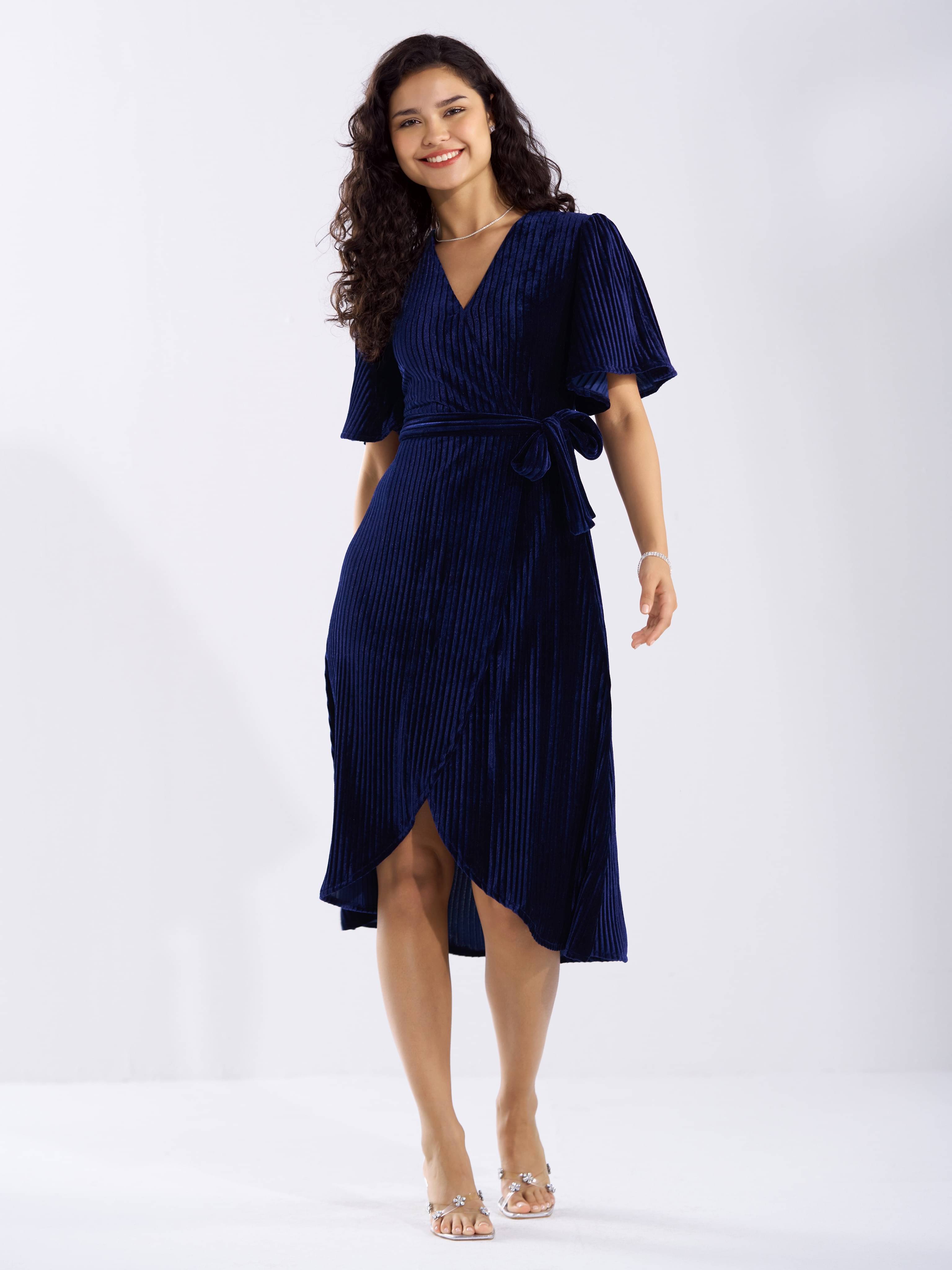     			aask Women Velvet Solid Fit & Flare Dress ( Blue )