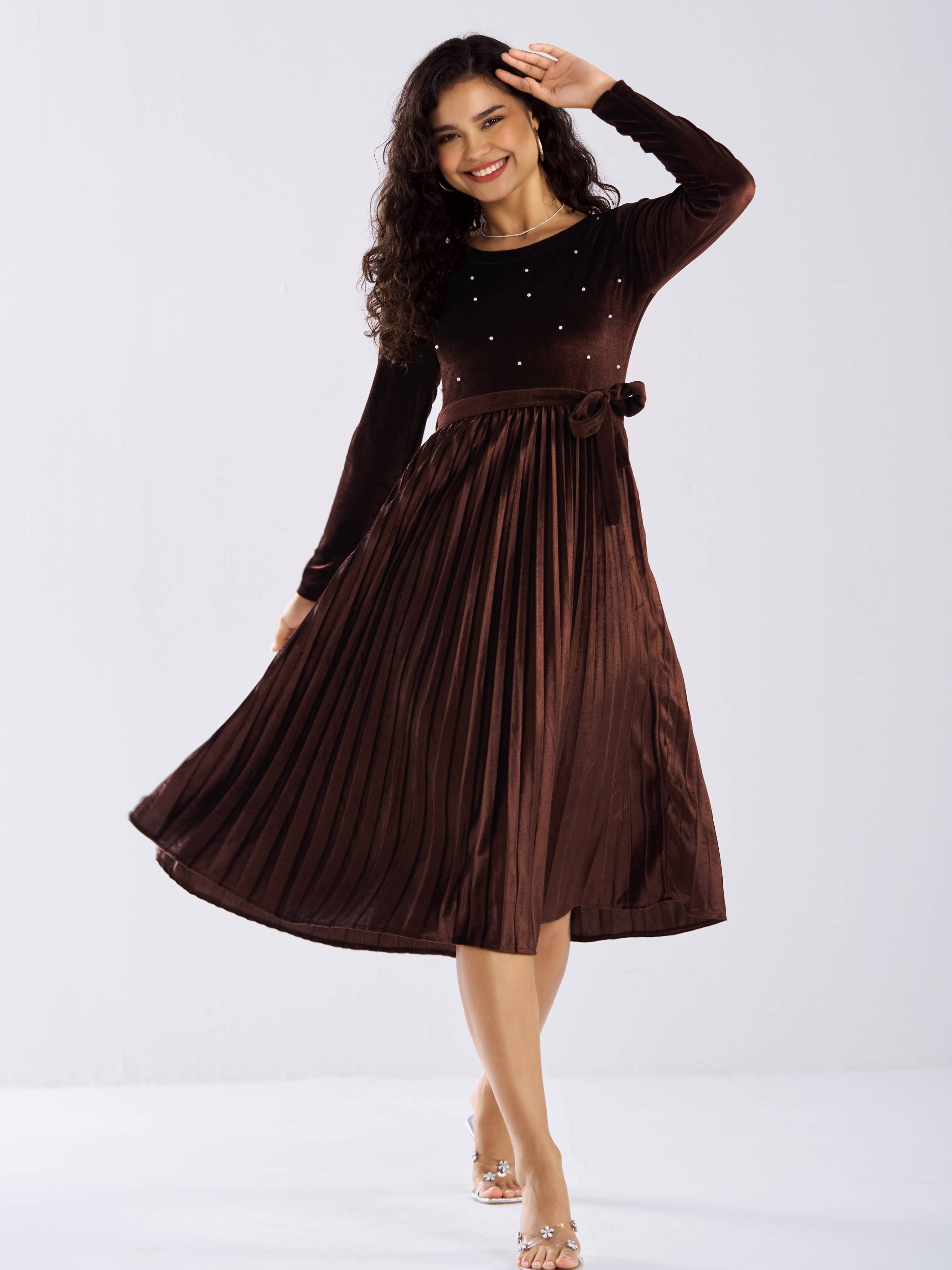     			aask Women Velvet Solid Fit & Flare Dress ( Brown )