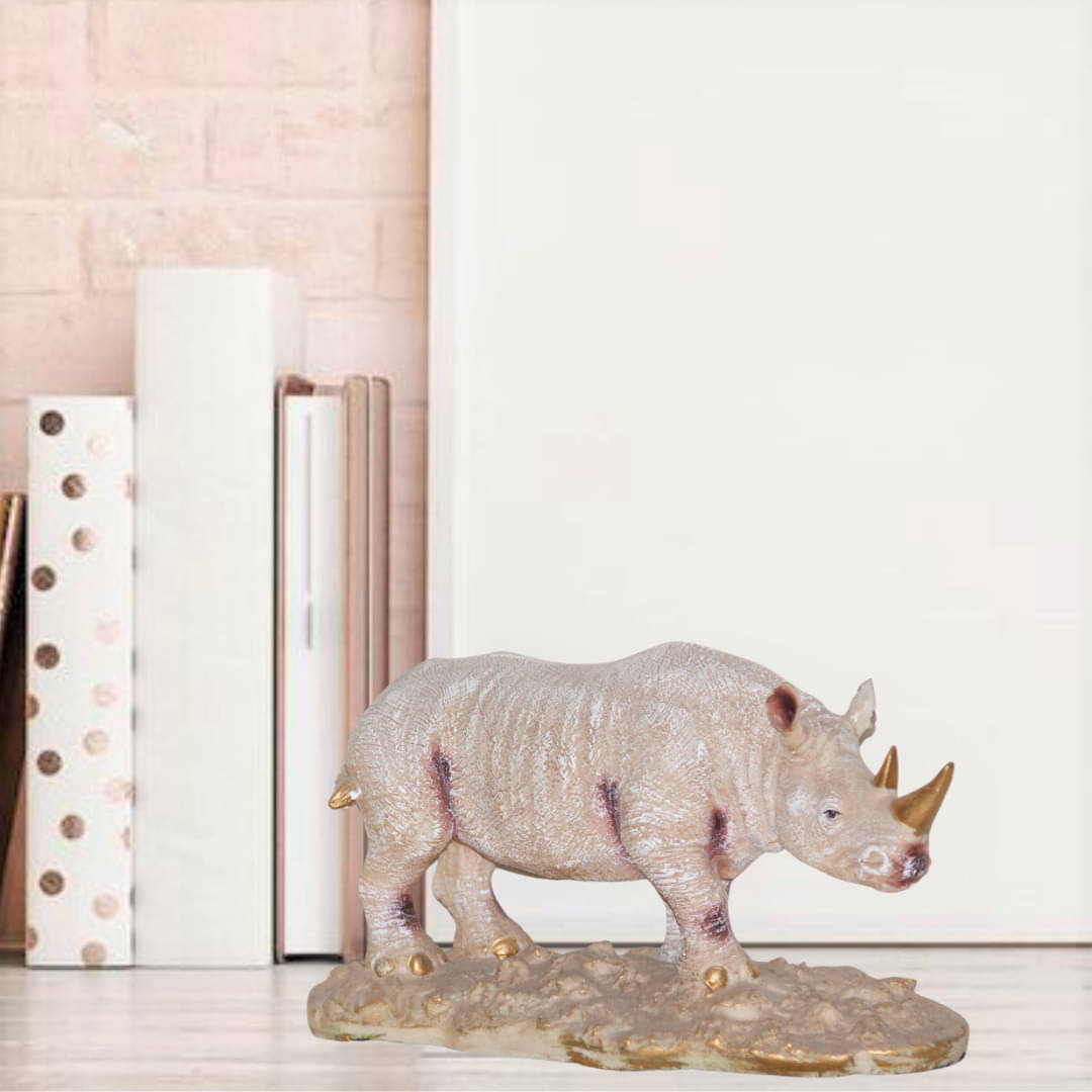 Miss Peach Animal Showpiece 13.1 cm - Pack of 1 Miss Peach Animal Showpiece 13.1 cm - Pack of 1