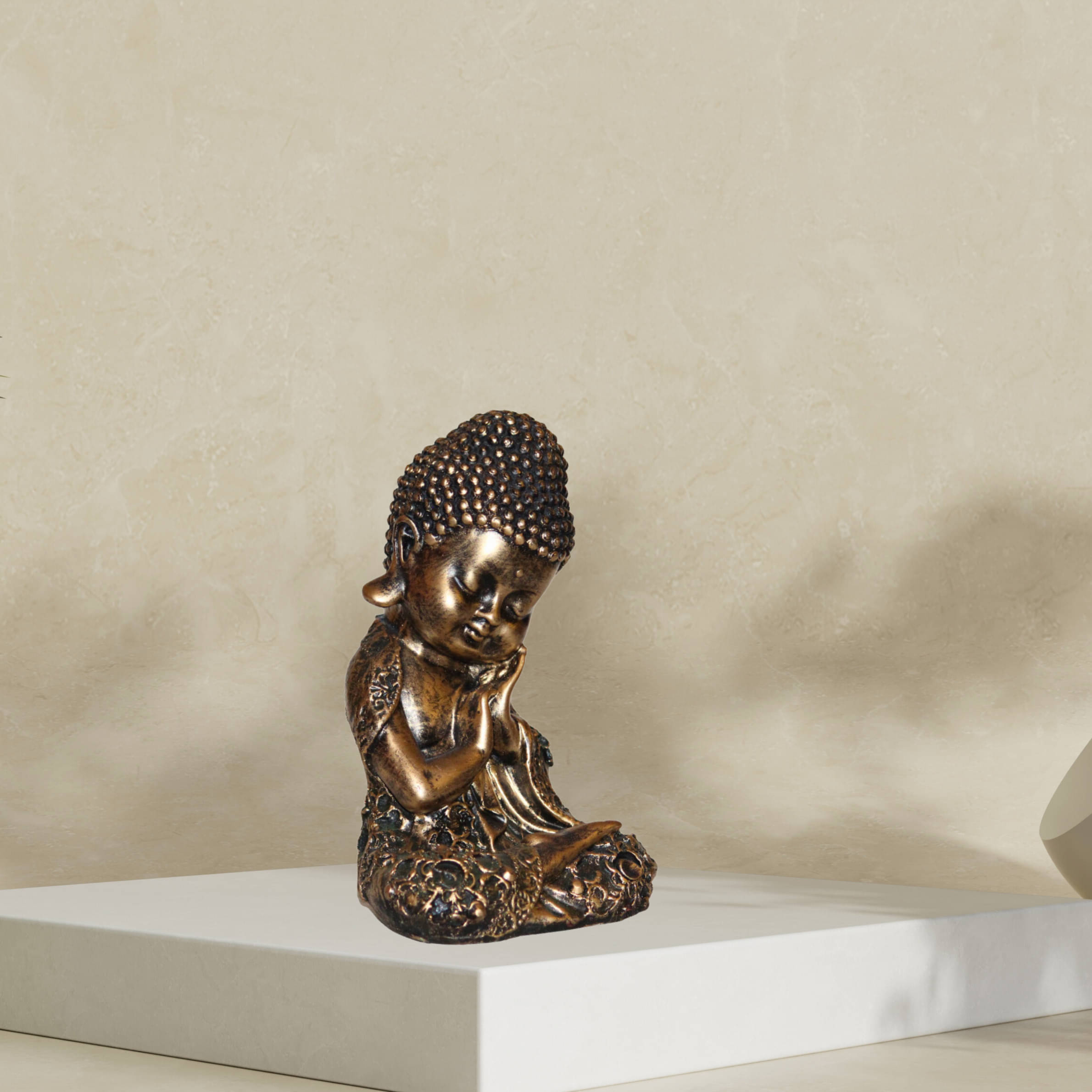 Miss Peach Resting Buddha Showpiece 19.5 cm - Pack of 1     			Miss Peach Resting Buddha Showpiece 19.5 cm - Pack of 1