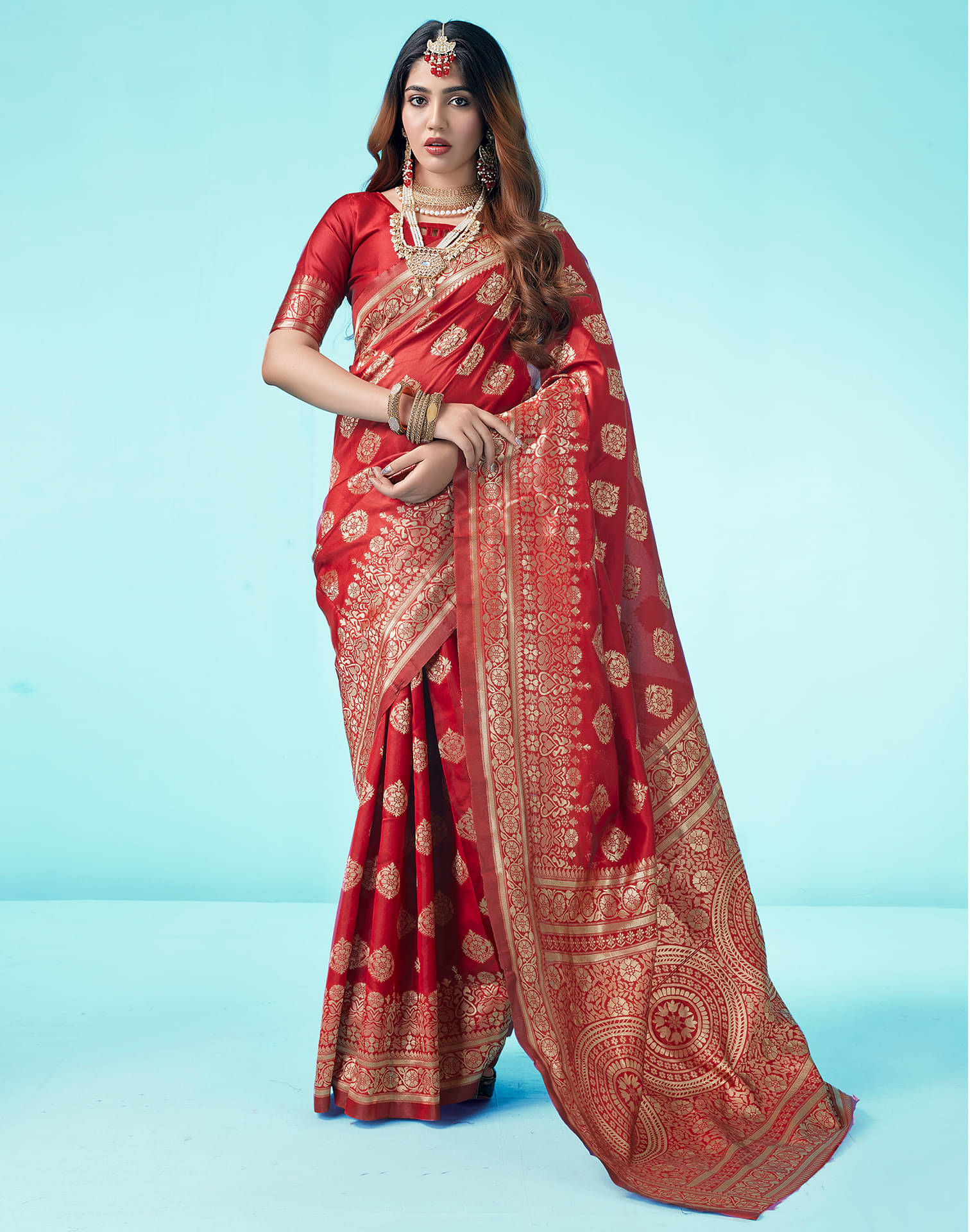 Samah Art Silk Self Design Saree With Unstitched Blouse Piece ( Rust ) Samah Art Silk Self Design Saree With Unstitched Blouse Piece ( Rust )