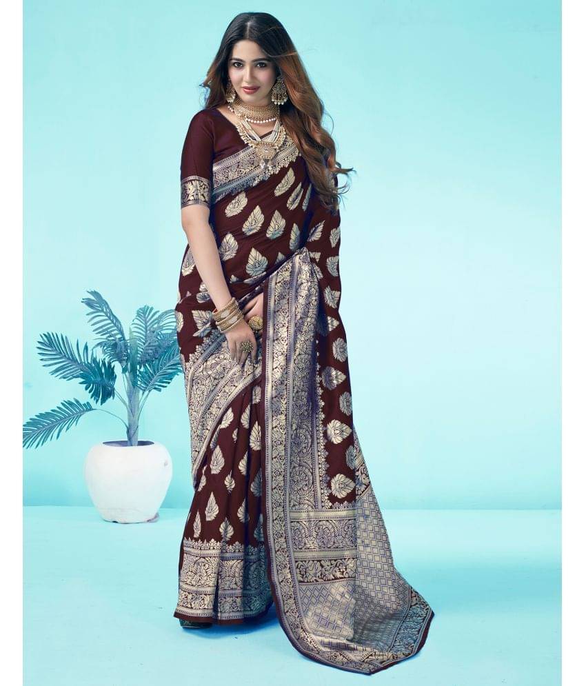 Samah Art Silk Self Design Saree With Unstitched Blouse Piece ( Rust ) Samah Art Silk Self Design Saree With Unstitched Blouse Piece ( Rust )