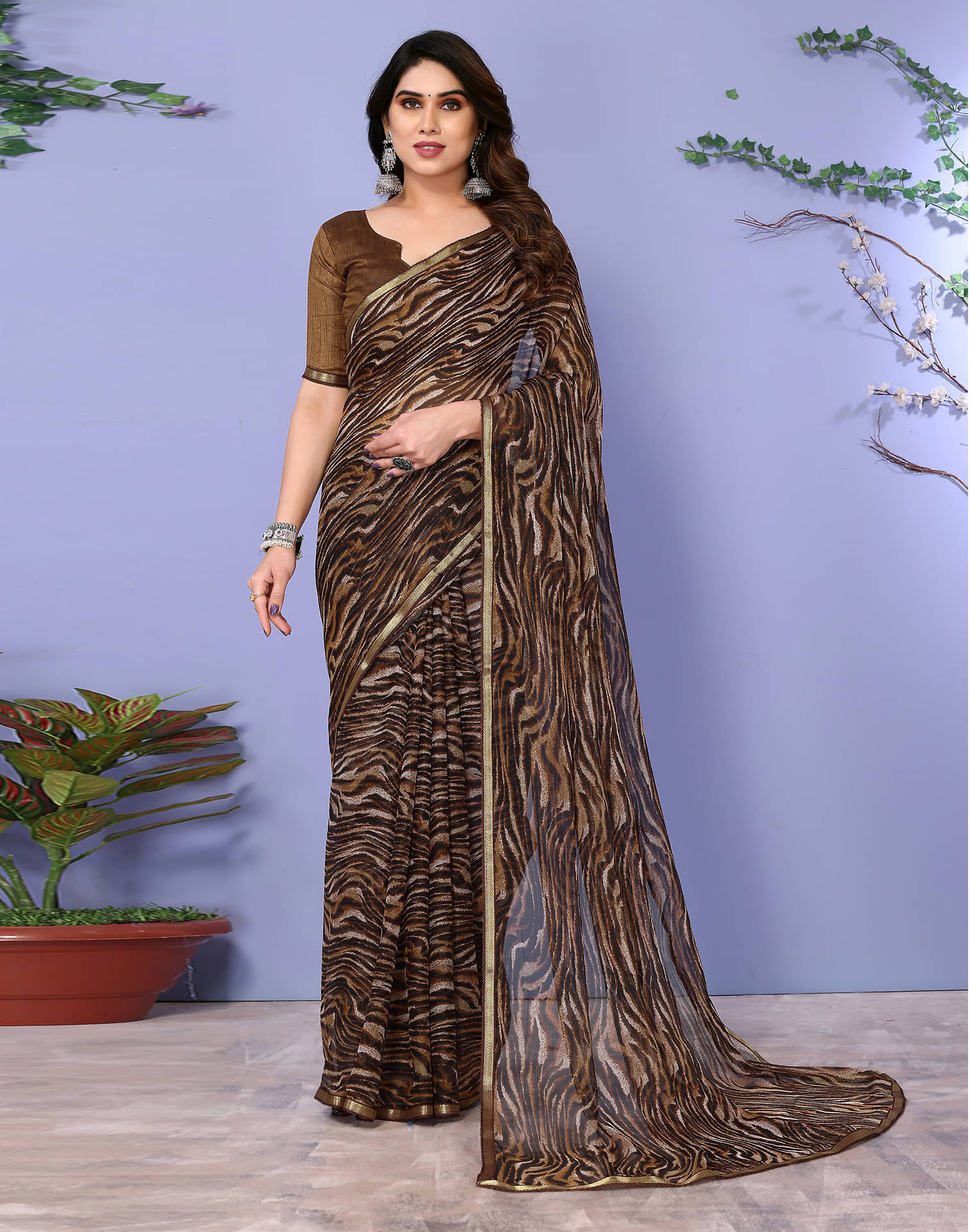     			Samah Chiffon Printed Saree With Unstitched Blouse Piece ( Brown )