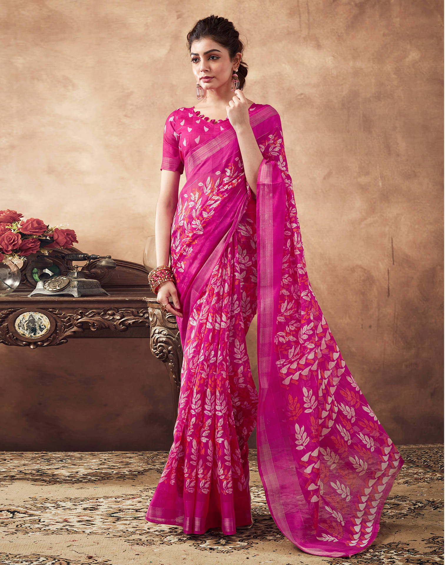     			Samah Cotton Blend Printed Saree With Unstitched Blouse Piece ( Pink )